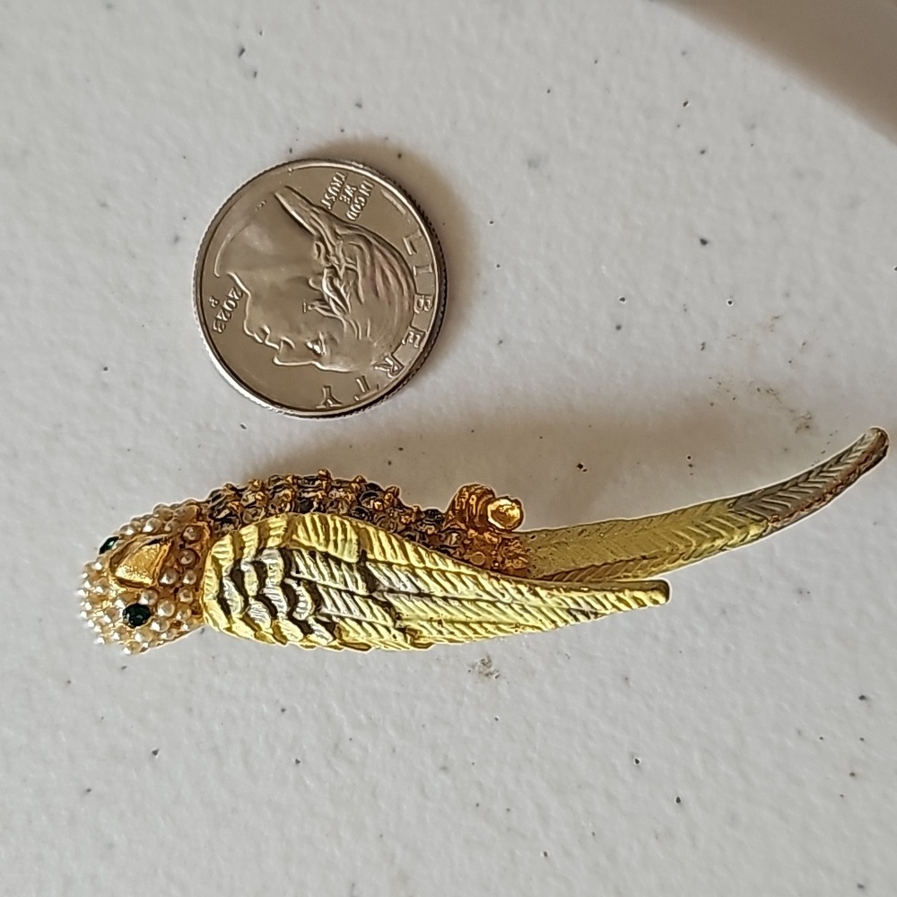 Vintage BIRD pin